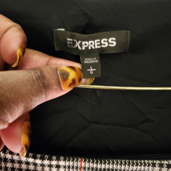 Express Bodycon Plaid Dress - Picture 3 of 4